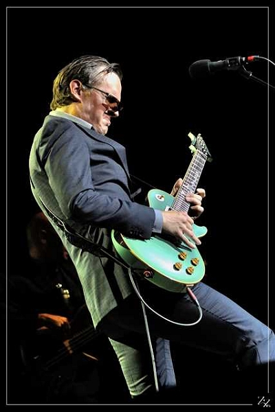 60491-cr  Joe Bonamassa 10-06-2014 (Zz) (p).jpg